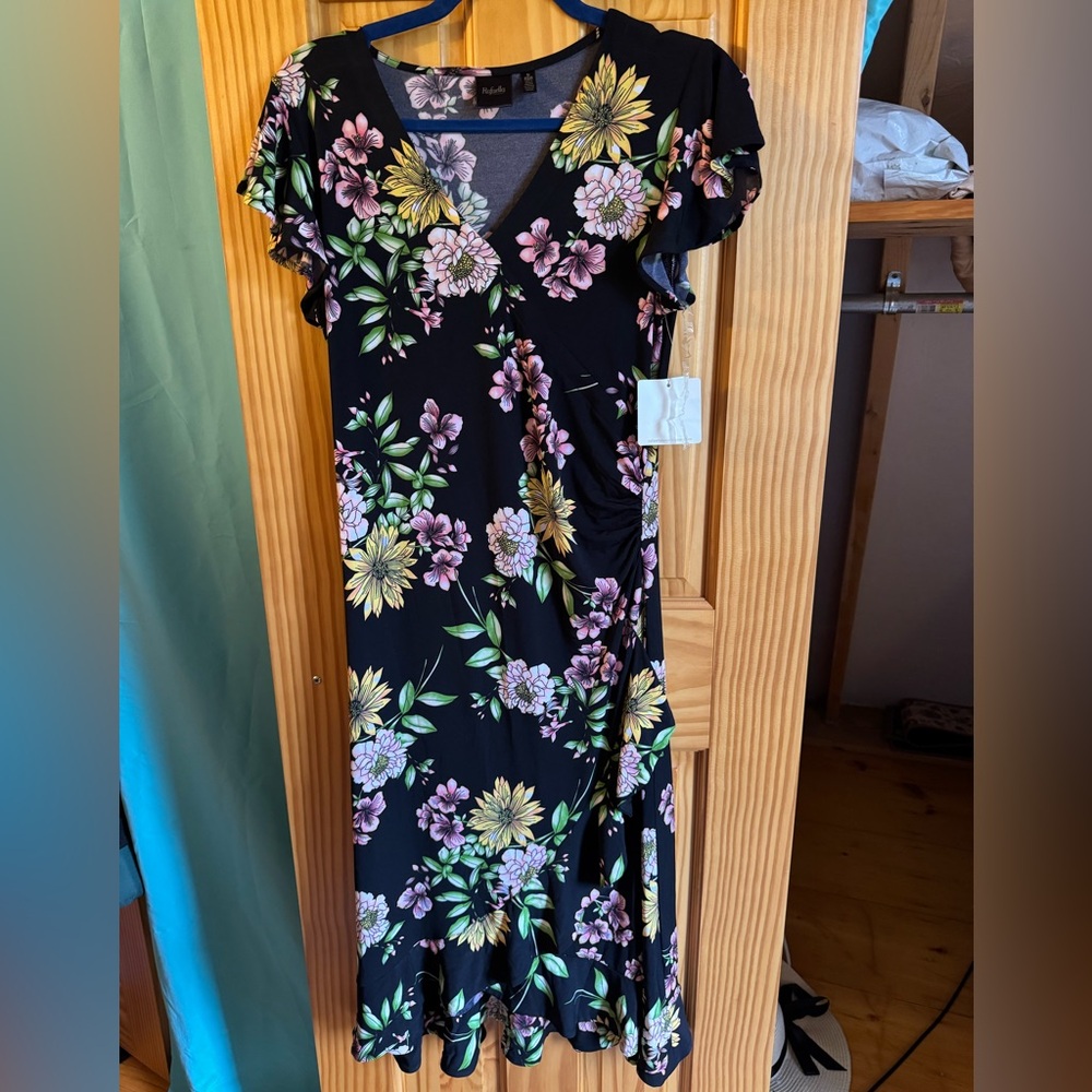 {RAFAELLA} Black and Yellow Flutter Sleeve Maxi Dress